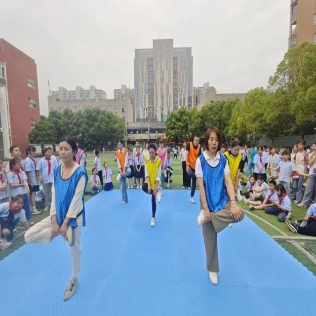 郭艾伦复出备战新赛季引关注